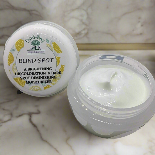 Blind Spot Brightening Moisturizer